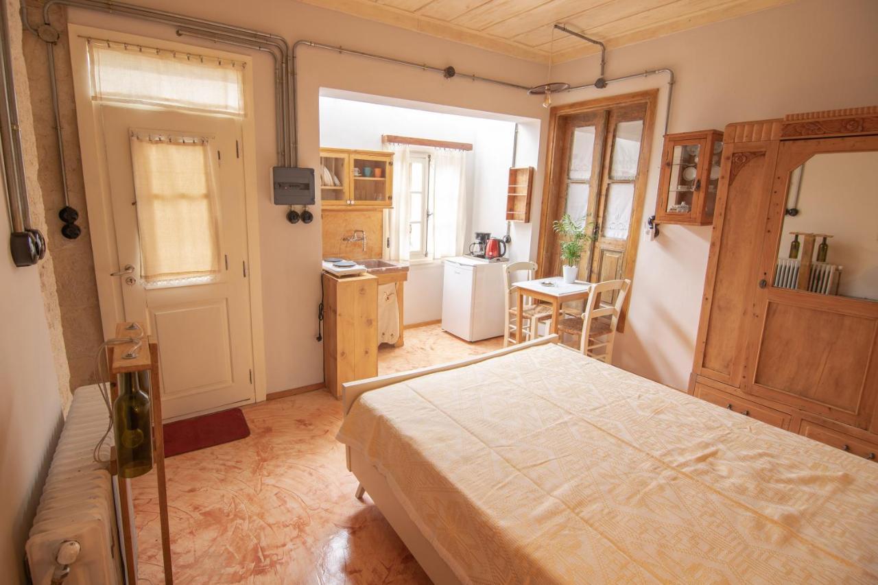 "Eirini" Traditional House Creta Archanes, Αρχάνες Σπίτι 외부 사진